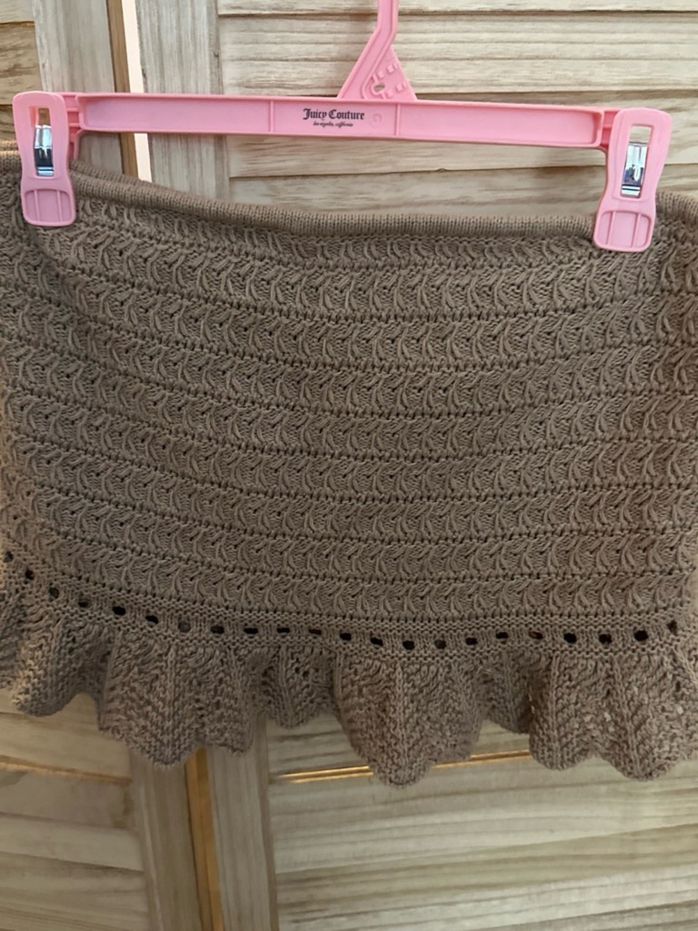 American Eagle Brown Knit Ruffle Hem tube top